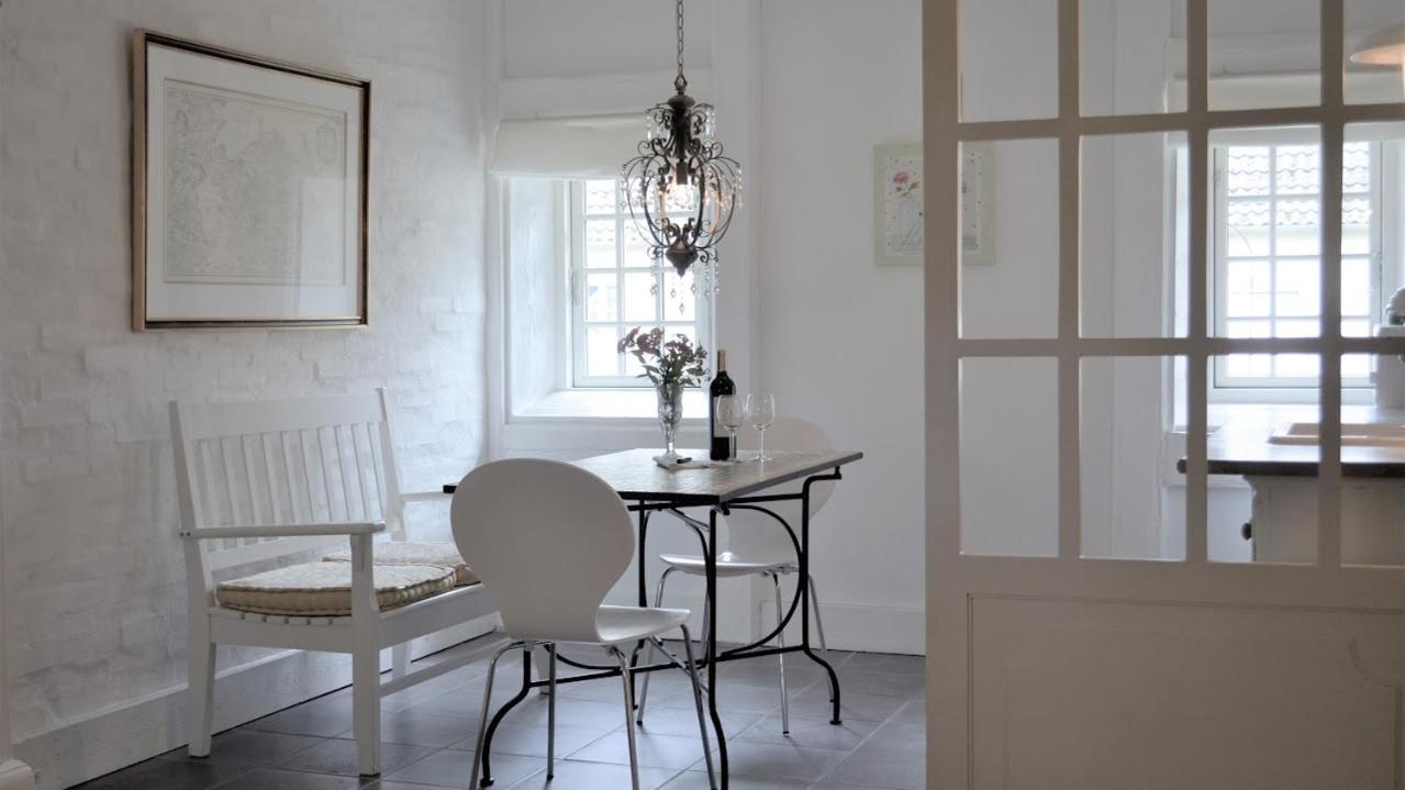 Store Ejlstrup Bed & Breakfast Одензе Екстериор снимка